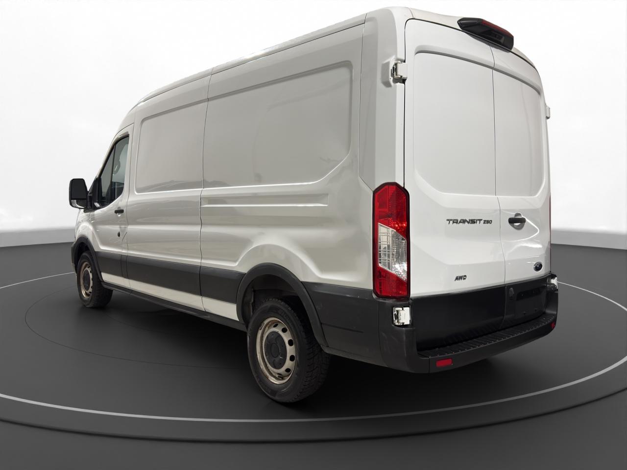 2021 Ford Transit Cargo Van T-350 148" Med Rf 9500 GVWR RWD - Photo #5