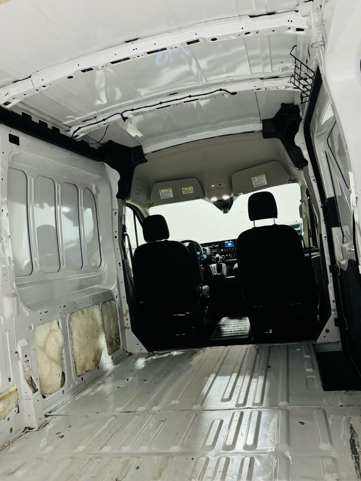 2021 Ford Transit Cargo Van T-350 148" Med Rf 9500 GVWR RWD - Photo #17