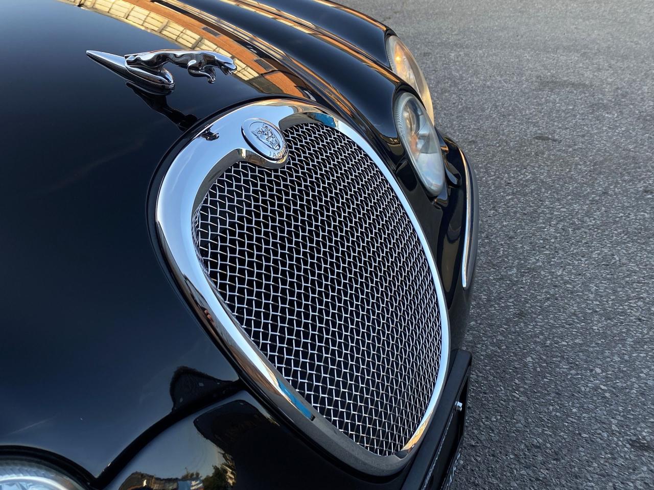 2004 Jaguar S-Type 3.0 - ABSOLUTELY STUNNING! PRISTINE CONDITION! - Photo #12