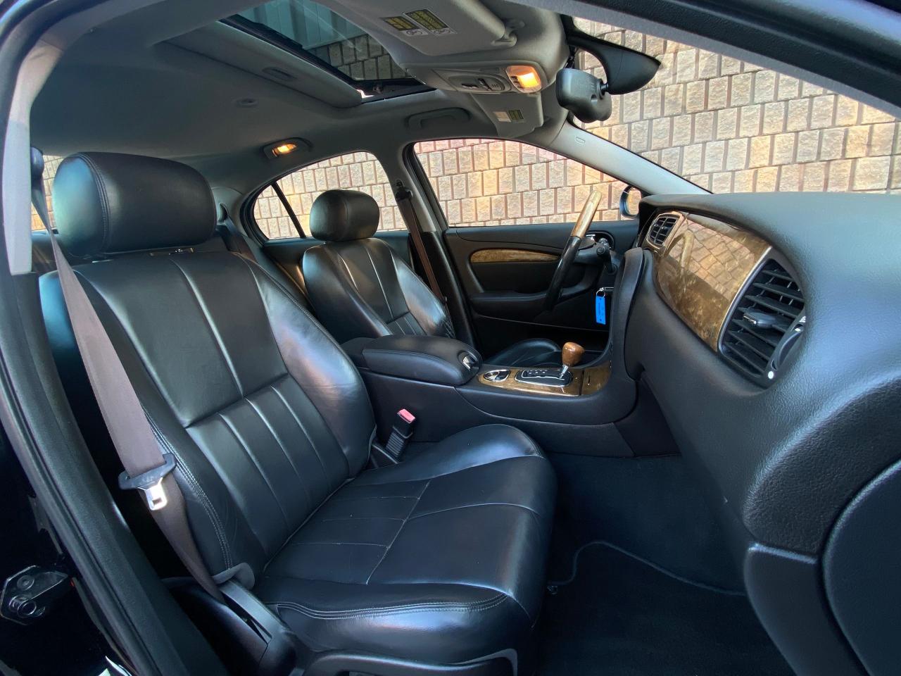 2004 Jaguar S-Type 3.0 - ABSOLUTELY STUNNING! PRISTINE CONDITION! - Photo #19
