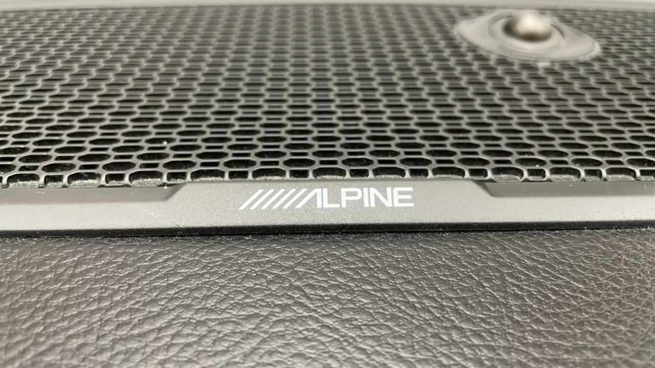 12668904