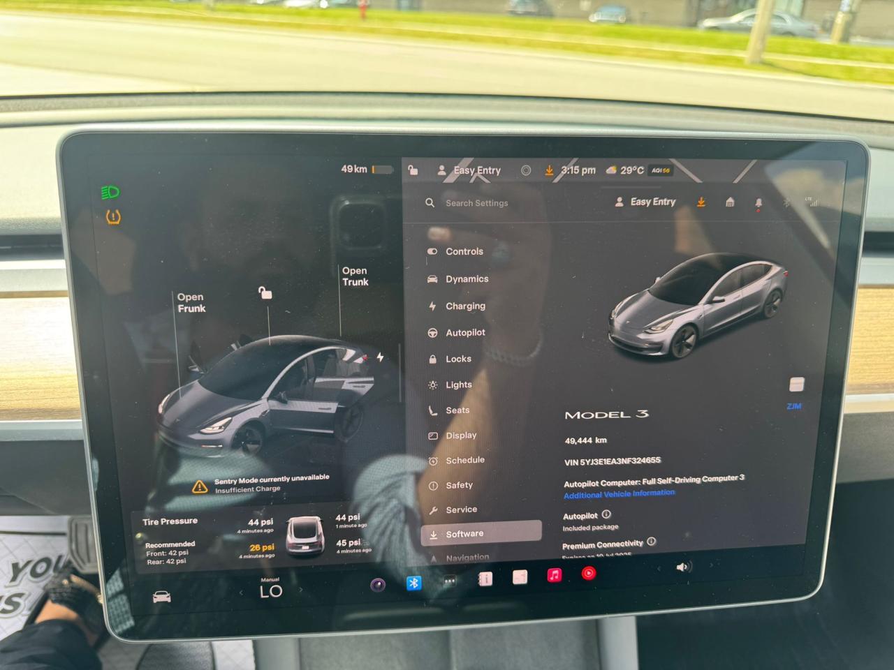 2022 Tesla Model 3 Standard Range - Photo #9