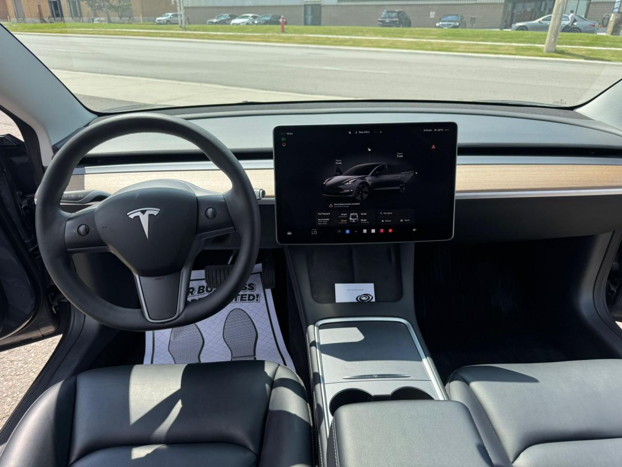2022 Tesla Model 3 Standard Range - Photo #13