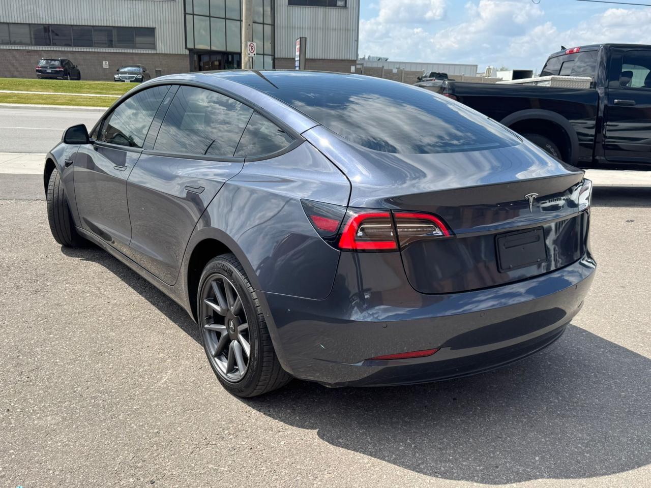 2022 Tesla Model 3 Standard Range - Photo #8