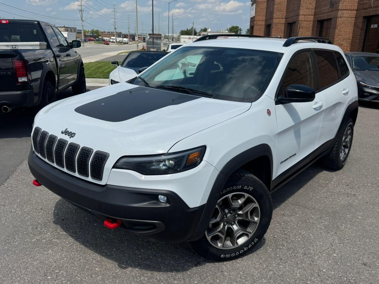 2022 Jeep Cherokee Trailhawk - Photo #4