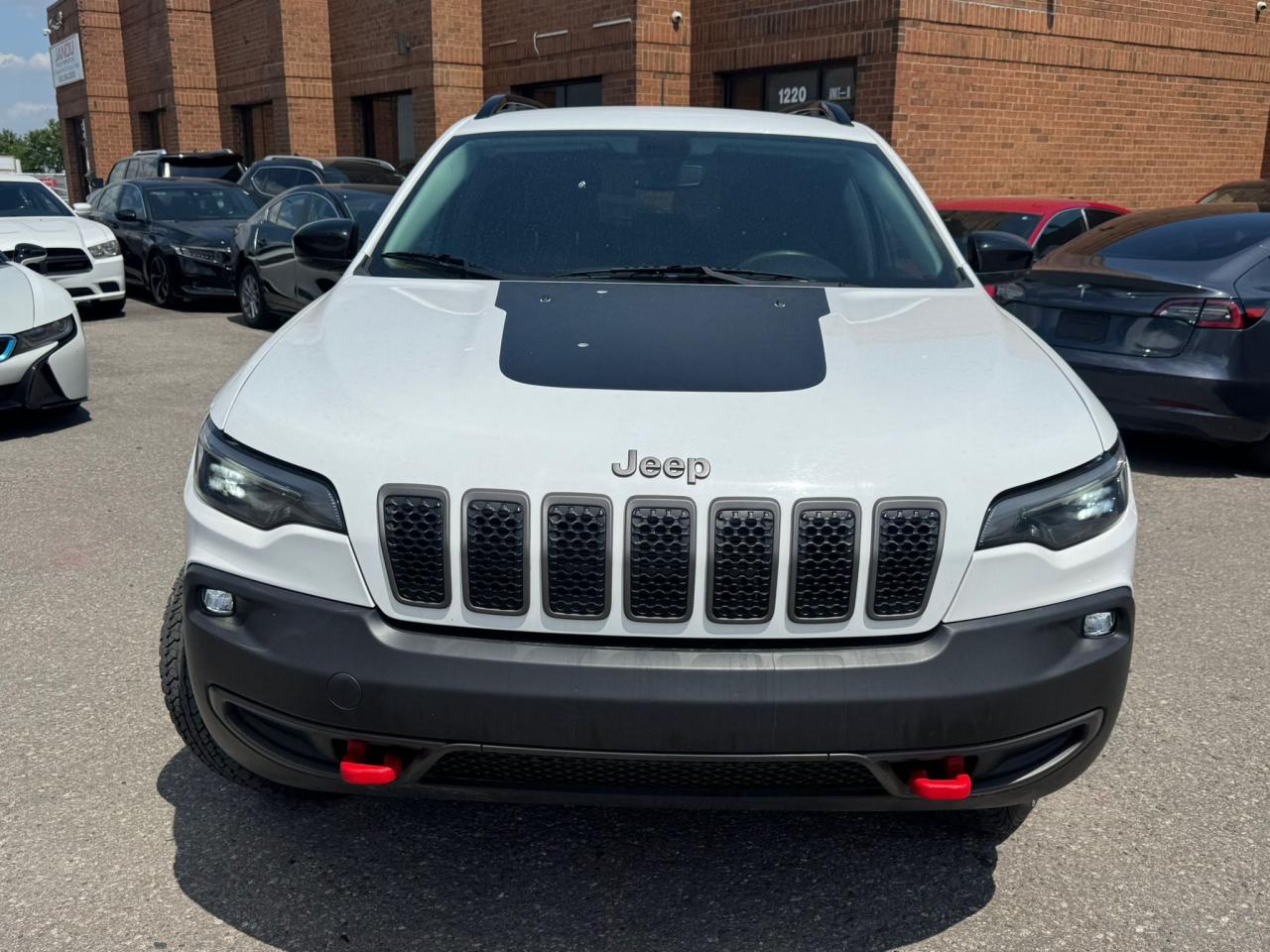 2022 Jeep Cherokee Trailhawk - Photo #3