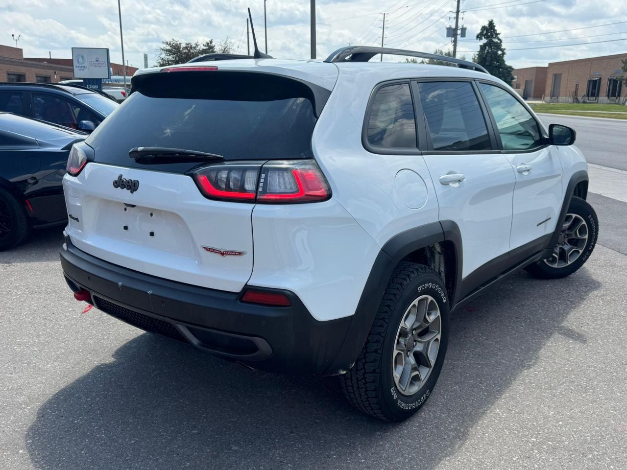 2022 Jeep Cherokee Trailhawk - Photo #10
