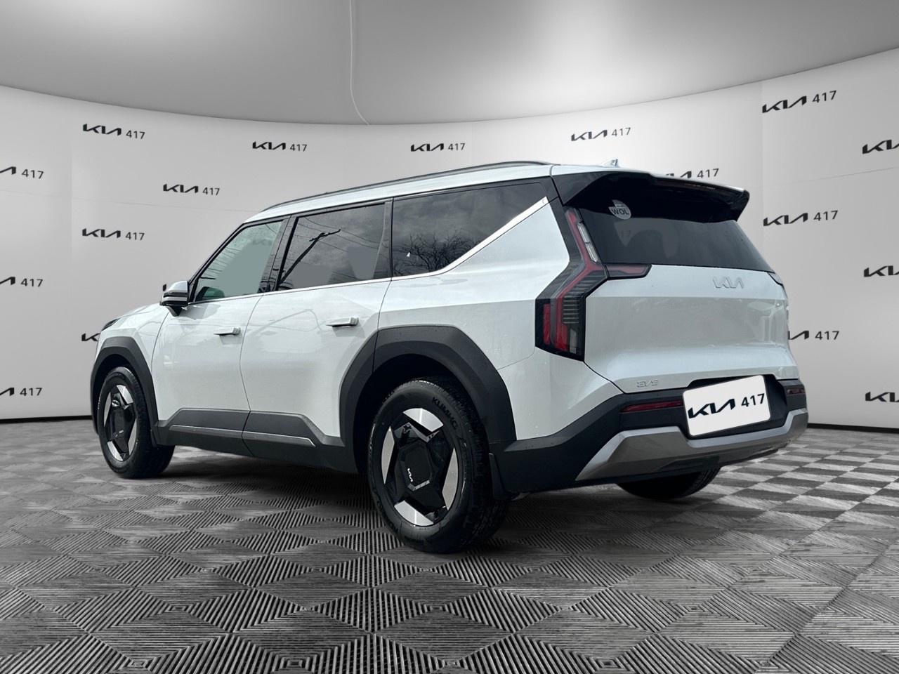 2026 Kia EV9 Land AWD Photo2