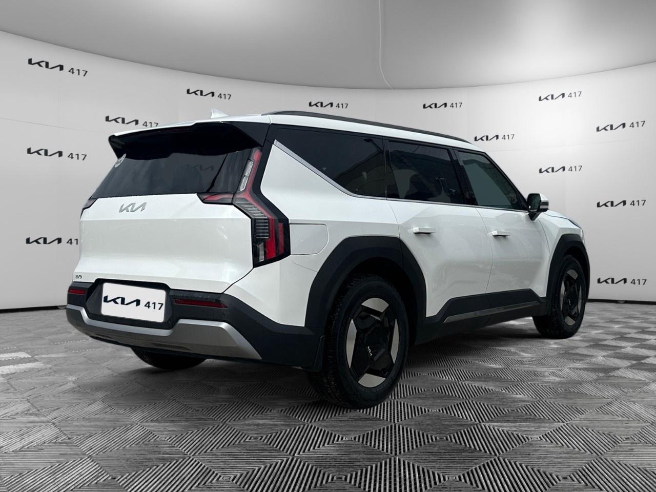 2026 Kia EV9 Land AWD Photo4