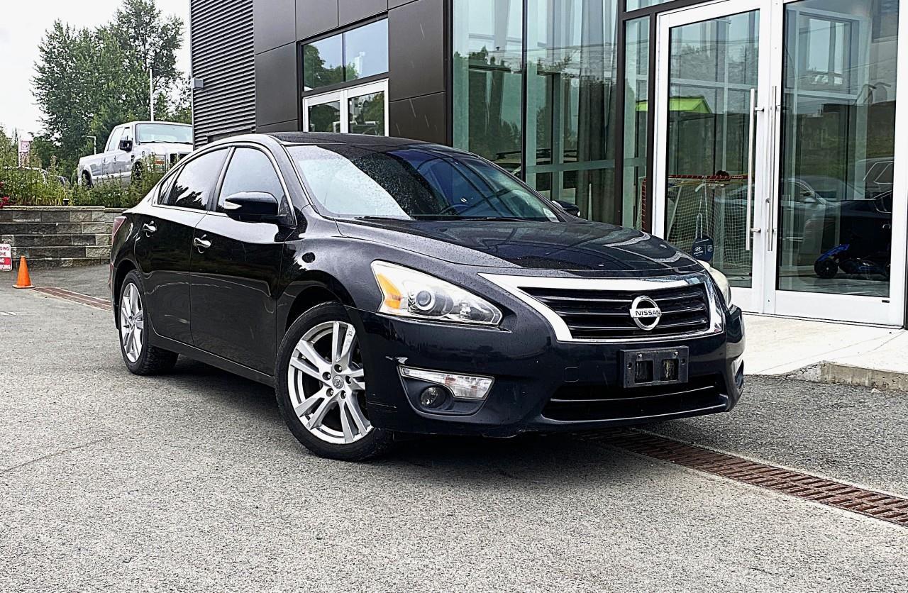 Used 2013 Nissan Altima 3.5 SL for sale in Abbotsford, BC