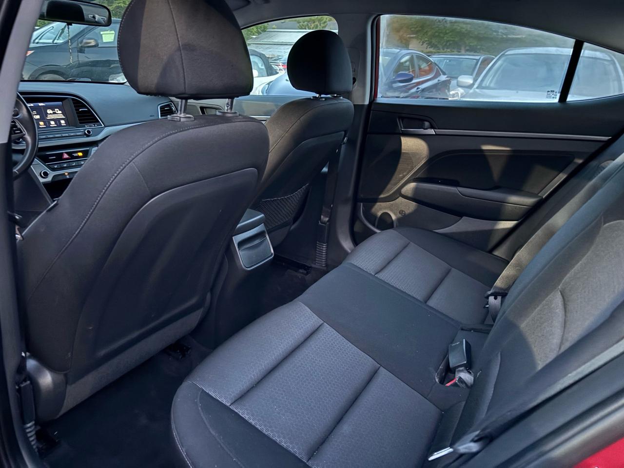 2017 Hyundai Elantra GL - Photo #16
