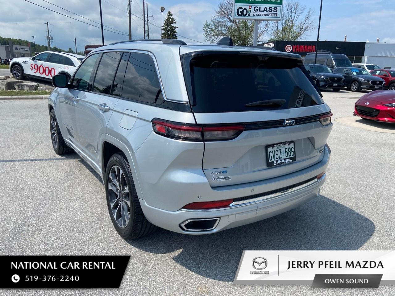 2023 Jeep Grand Cherokee 4xe Overland 4x4 Photo