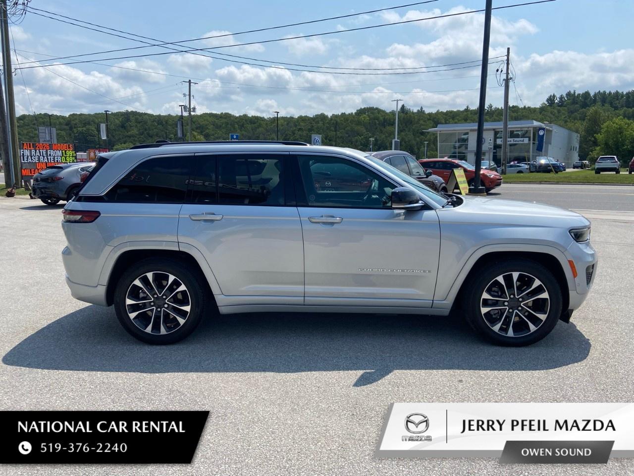 2023 Jeep Grand Cherokee 4xe Overland 4x4 Photo