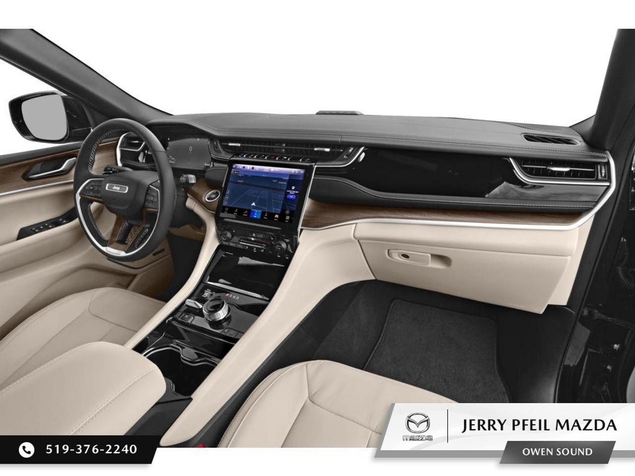 2023 Jeep Grand Cherokee 4xe Overland 4x4 Photo