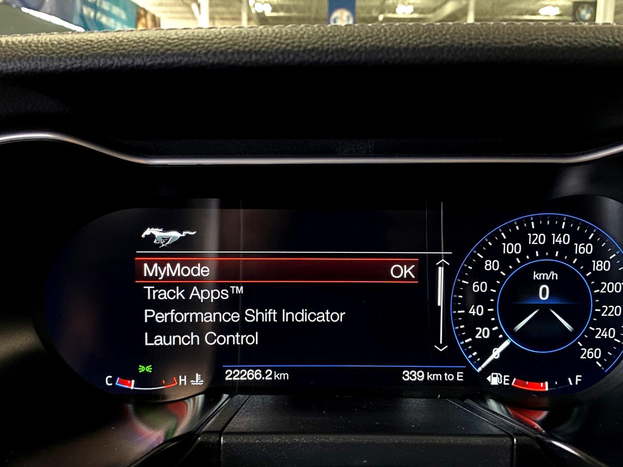 2019 Ford Mustang EcoBoostPremium|CONVERTIBLE|MANUAL|DIGITALDASH|RWD - Photo #31