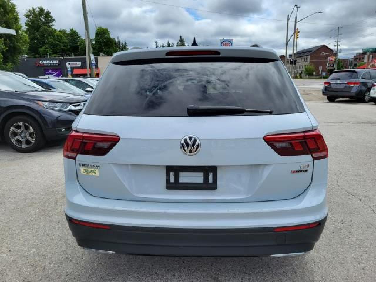 2018 Volkswagen Tiguan COMFORTLINE Photo4
