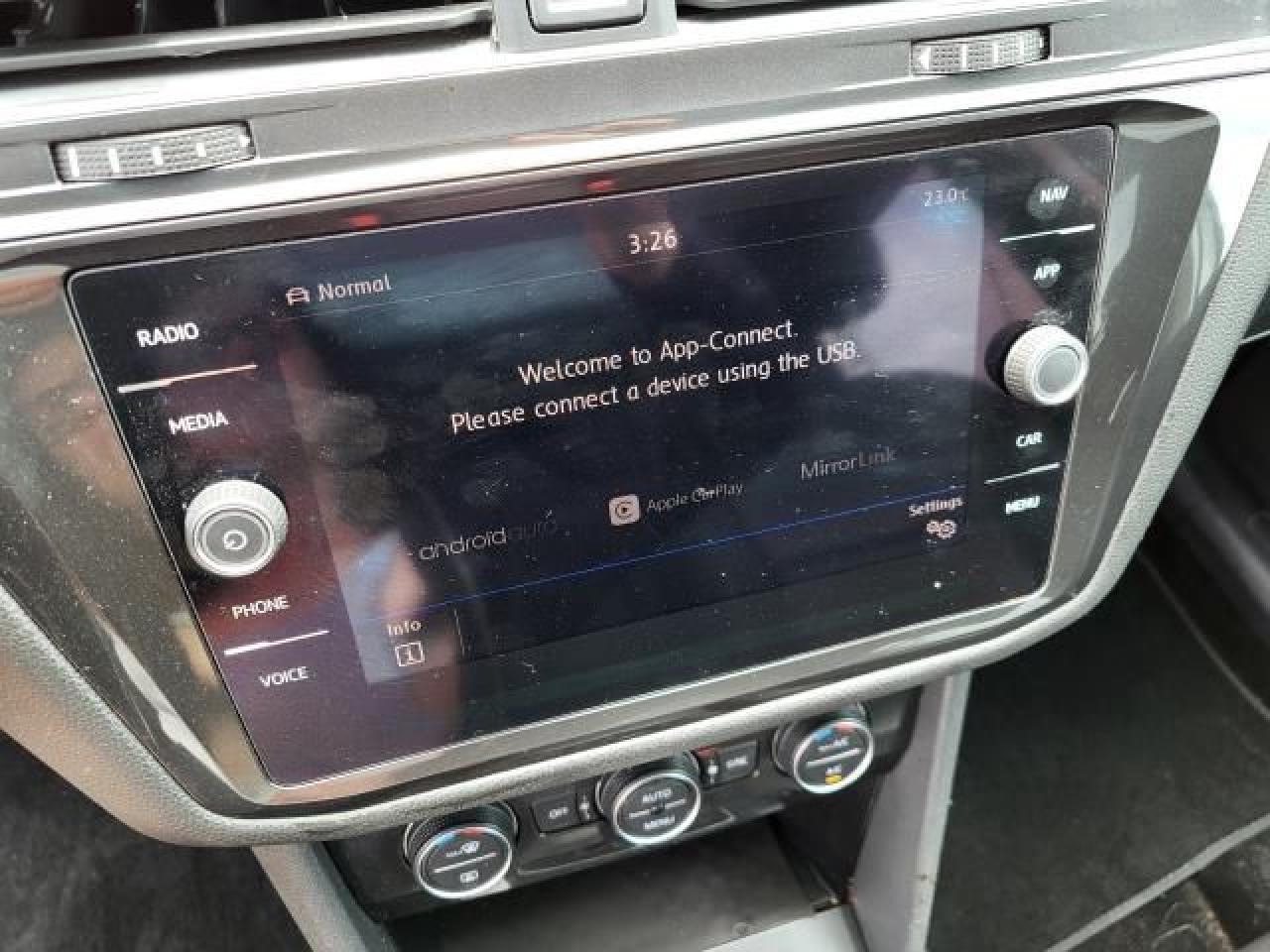 2018 Volkswagen Tiguan COMFORTLINE Photo14