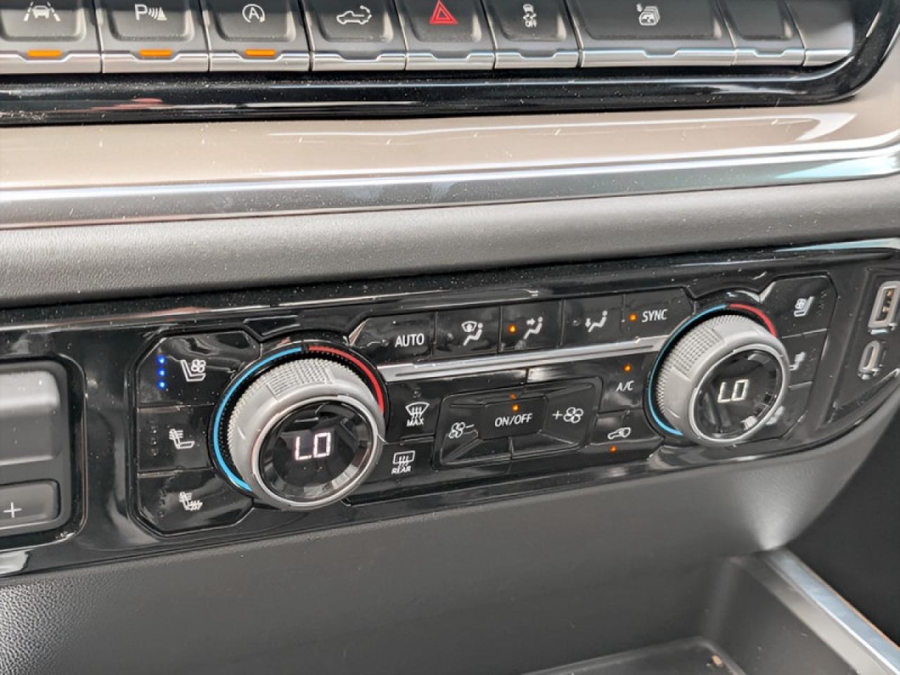 2022 Chevrolet Silverado 1500 High Country  **SMOKING DEAL** Photo