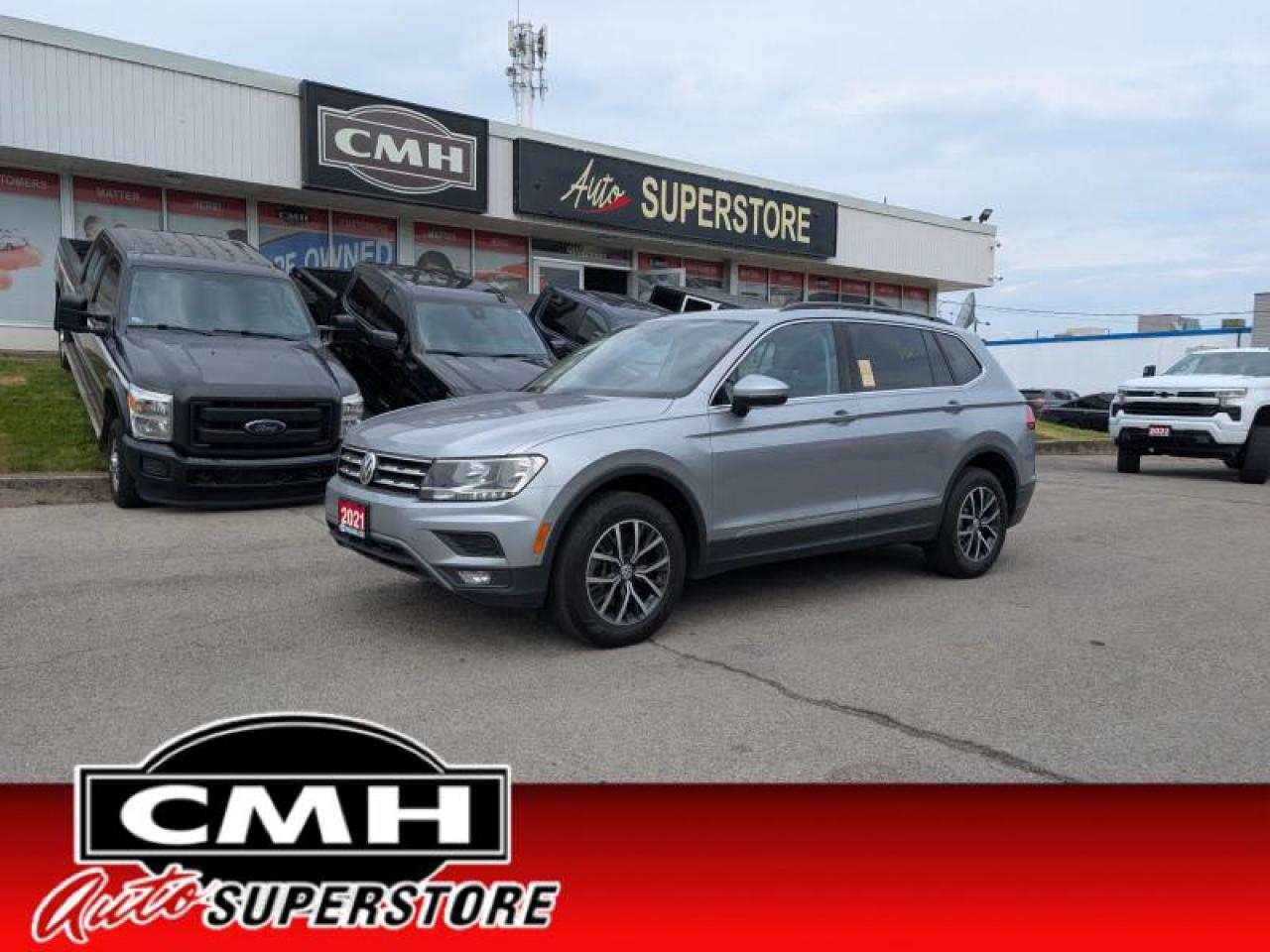 2021 Volkswagen Tiguan United Edition  **PANO ROOF** Photo0