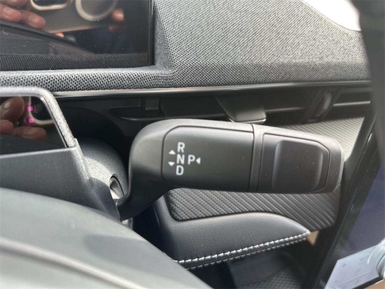 2025 Ford Mustang Mach-E Premium AWD Photo5