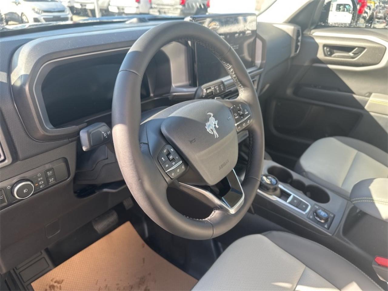 2025 Ford Bronco Sport Badlands  - Sunroof - Leather Seats Photo5