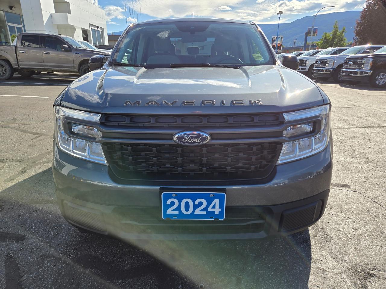 2024 Ford Maverick XLT Photo1