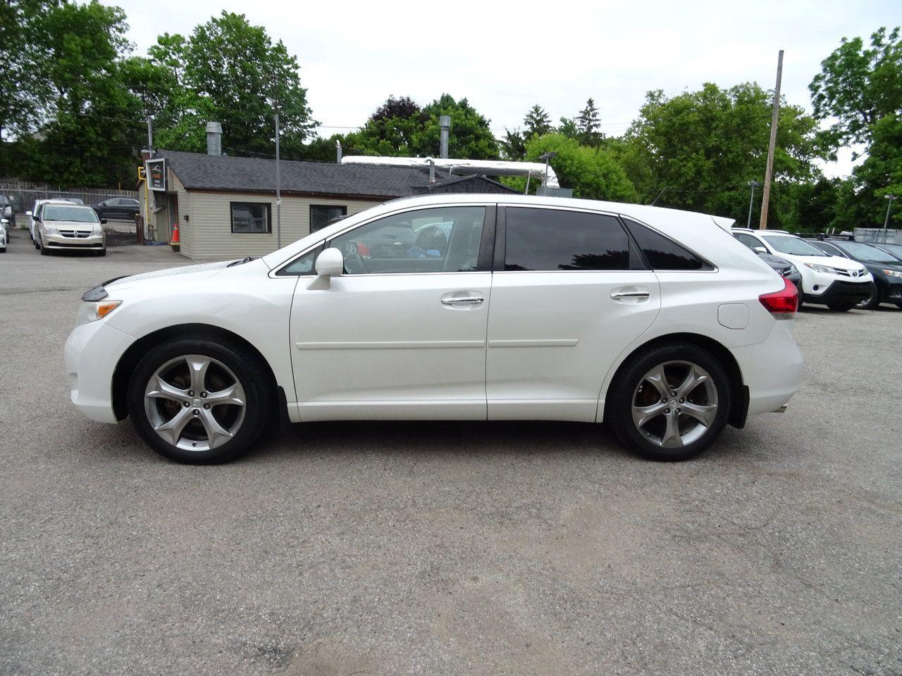 Used 2010 Toyota Venza LIMITED for sale in Scarborough, ON