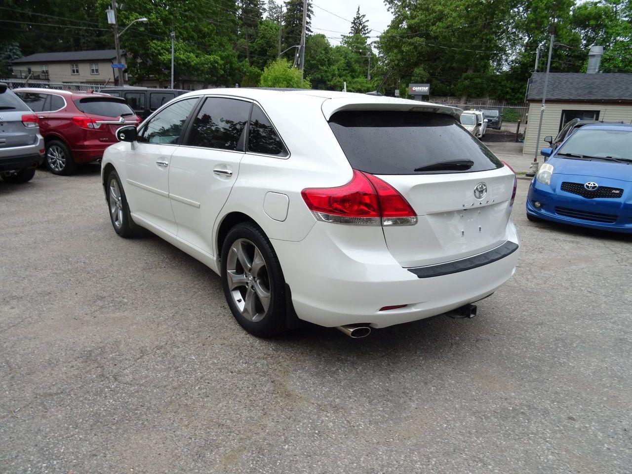 2010 Toyota Venza LIMITED - Photo #8