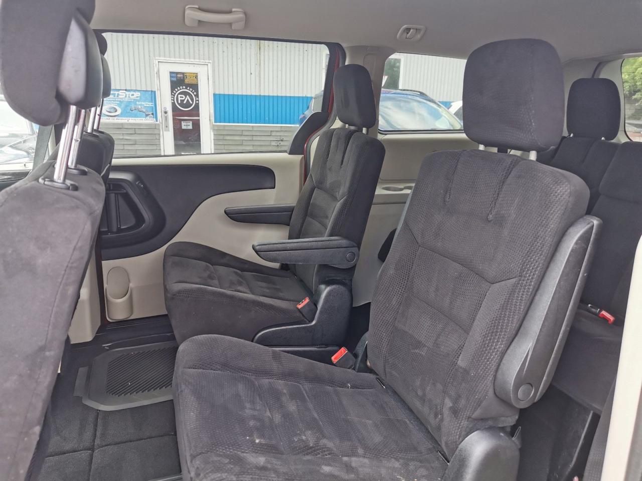 2014 Dodge Grand Caravan SE - Photo #13