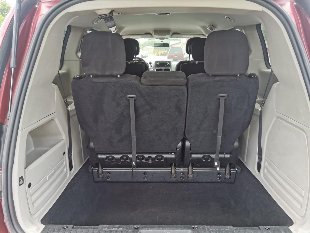 2014 Dodge Grand Caravan SE - Photo #15