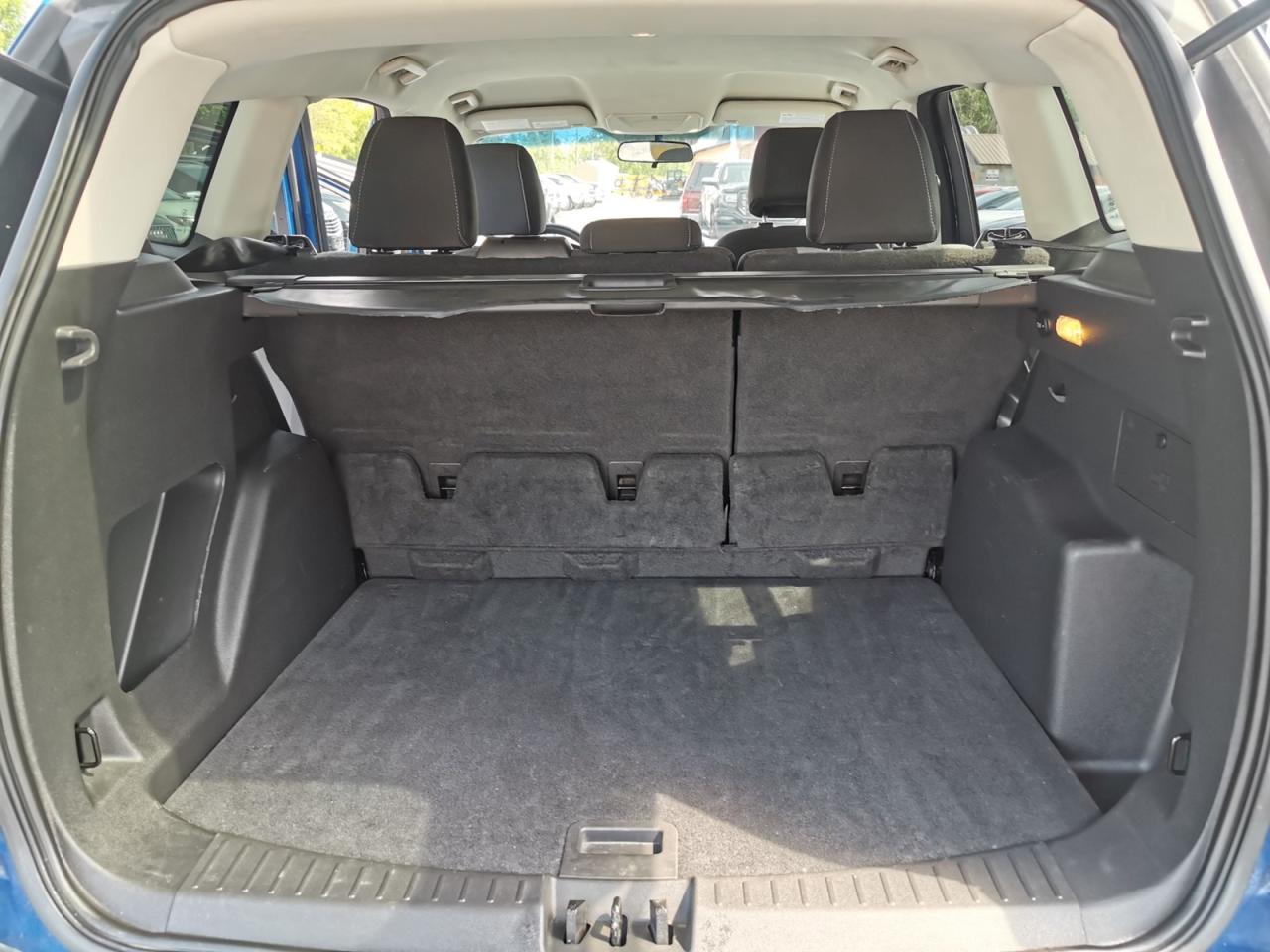 2017 Ford Escape SE - Photo #18