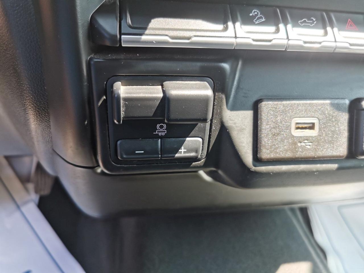 2019 Chevrolet Silverado 1500  - Photo #28