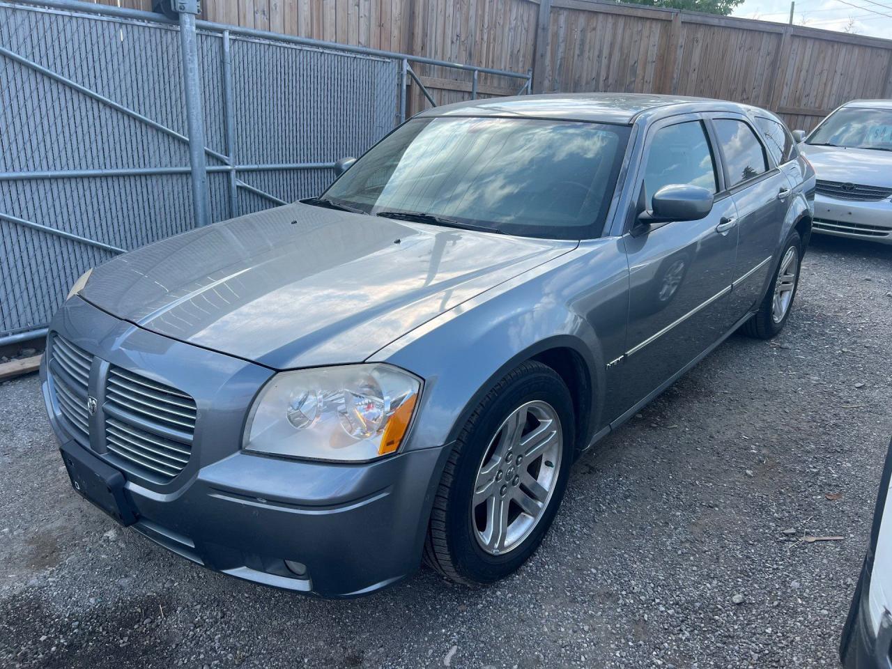 Used 2006 Dodge Magnum R/T for sale in Ajax, ON