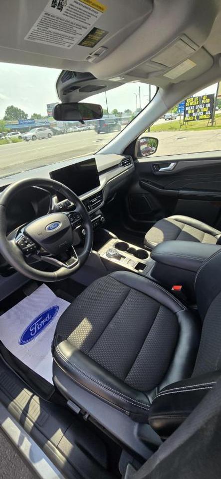 2024 Ford Escape Plug-in Hybrid Escape Photo