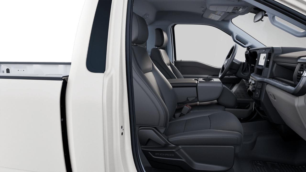 2025 Ford F-250 Super Duty SRW XL Photo3