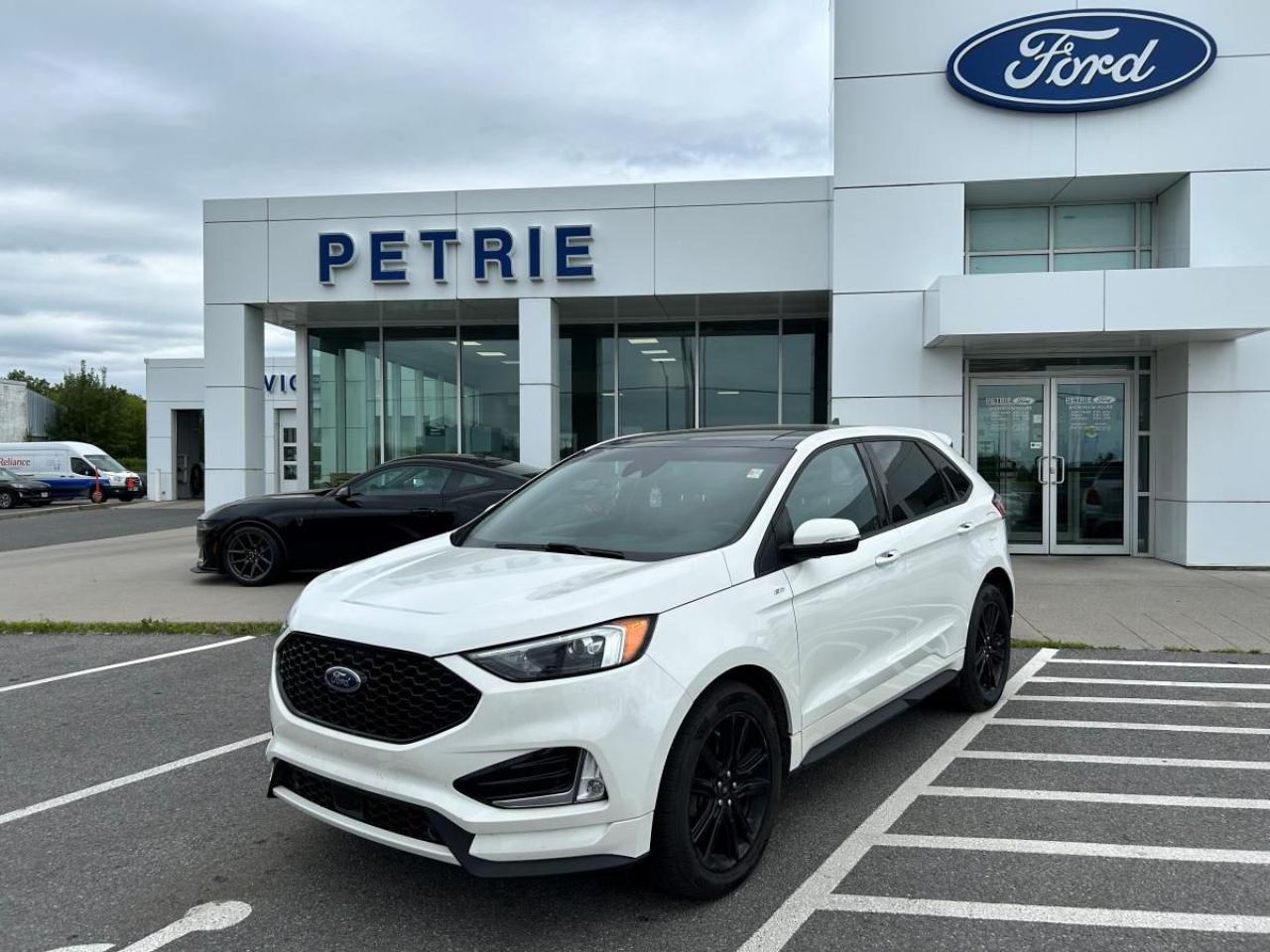 Used 2020 Ford Edge ST Line for sale in Kingston, ON