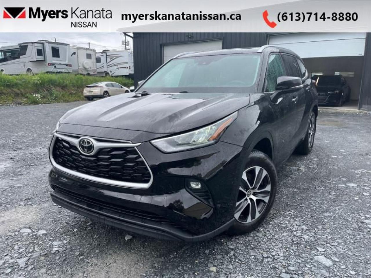 Used 2021 Toyota Highlander XLE  - Sunroof -  Power Liftgate for sale in Kanata, ON
