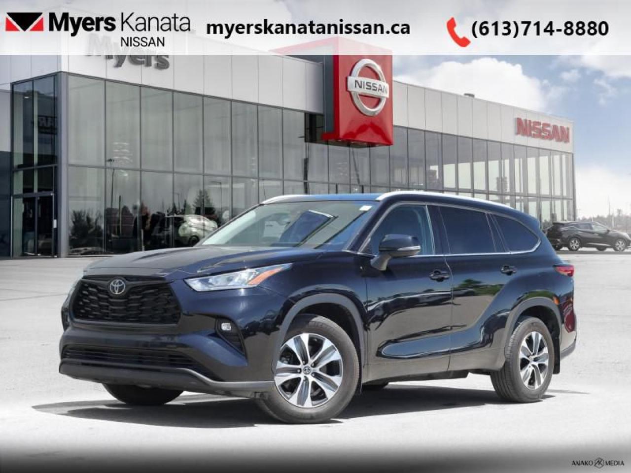 Used 2021 Toyota Highlander XLE  - Sunroof -  Power Liftgate for sale in Kanata, ON