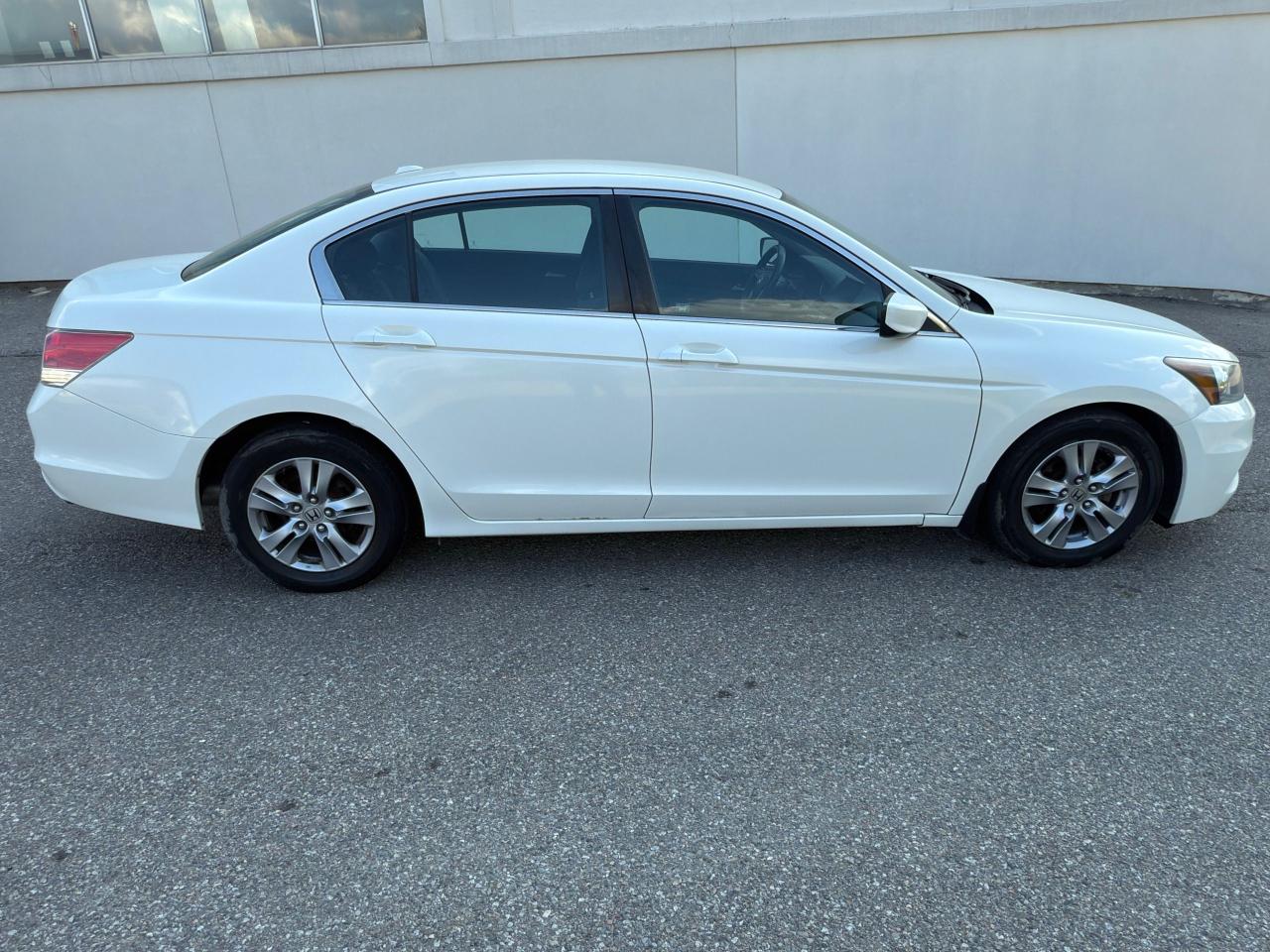 2012 Honda Accord SE - Photo #4