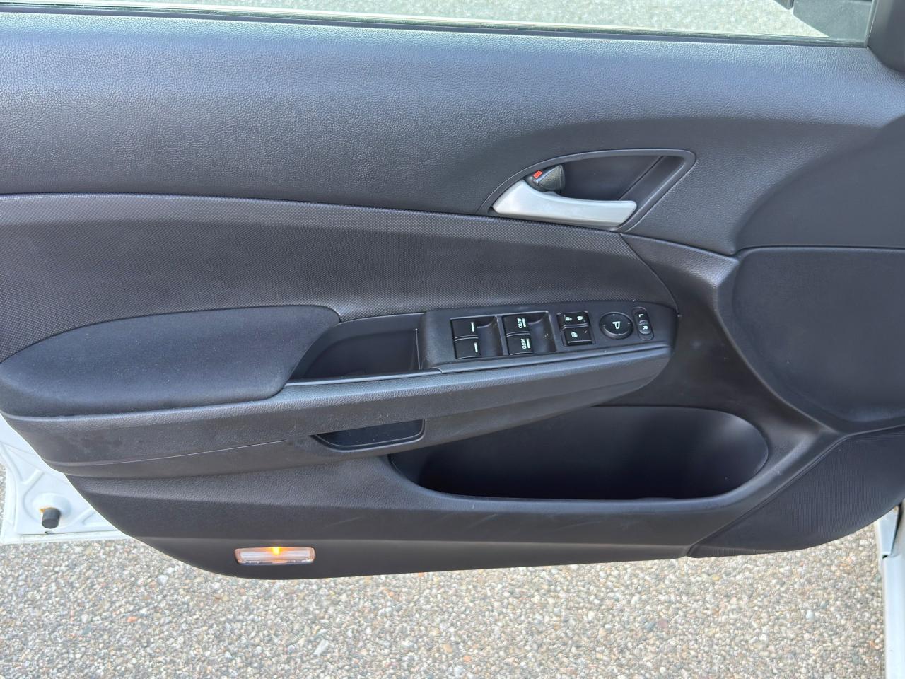 2012 Honda Accord SE - Photo #9