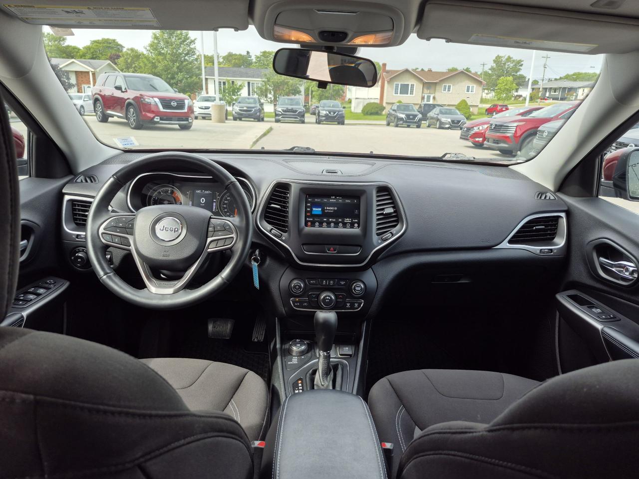 2019 Jeep Cherokee North 4WD Photo27