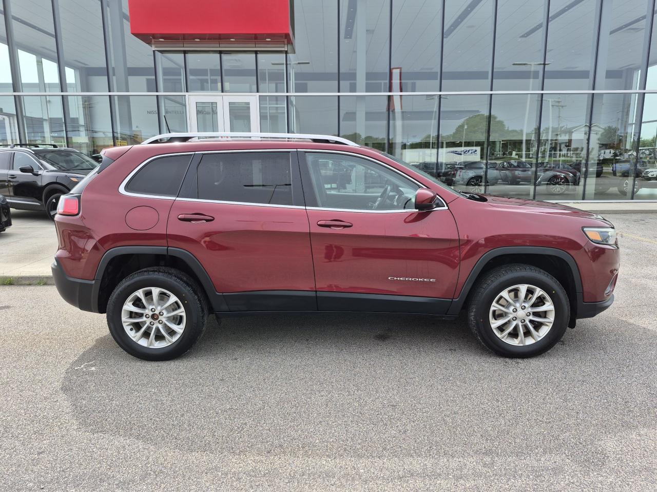 2019 Jeep Cherokee North 4WD Photo20