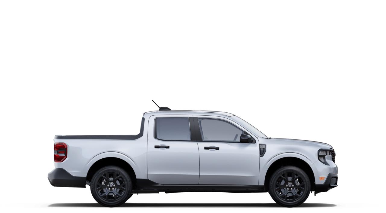 2025 Ford Maverick XLT AWD SuperCrew Photo4