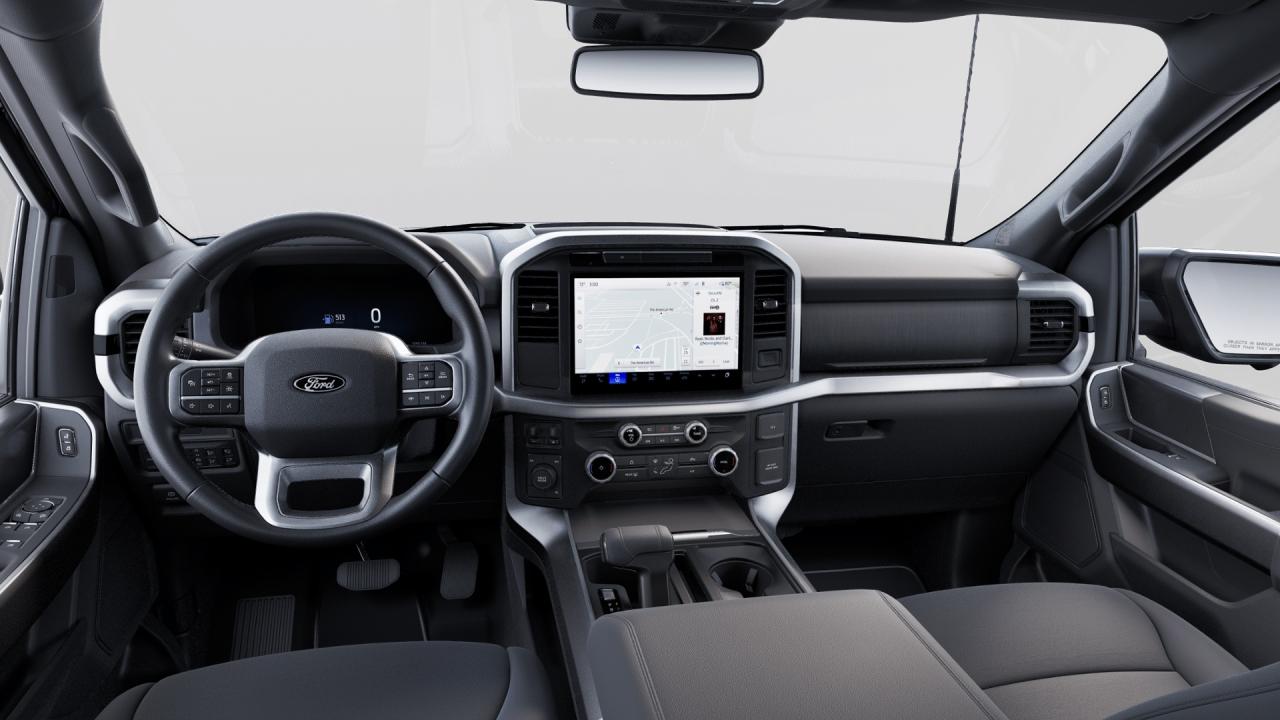 2025 Ford F-150 XLT 4WD SuperCrew 5.5' Box Photo5