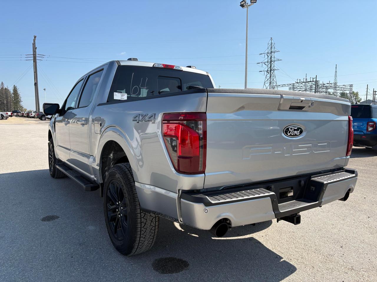 2025 Ford F-150 XLT 4WD SuperCrew 5.5' Box Photo5
