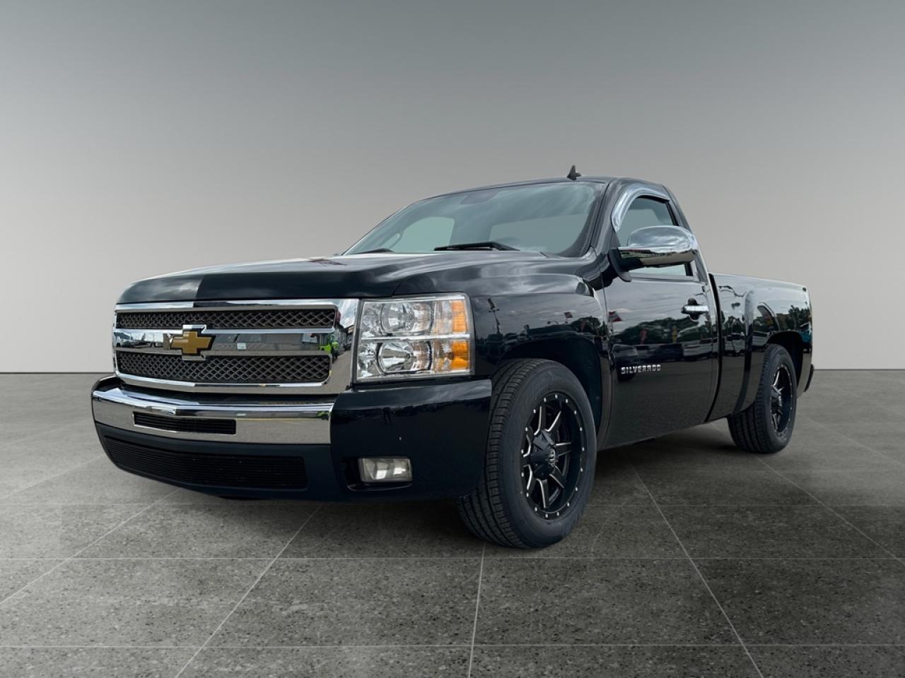 Used 2013 Chevrolet Silverado 1500 WT for sale in Saskatoon, SK