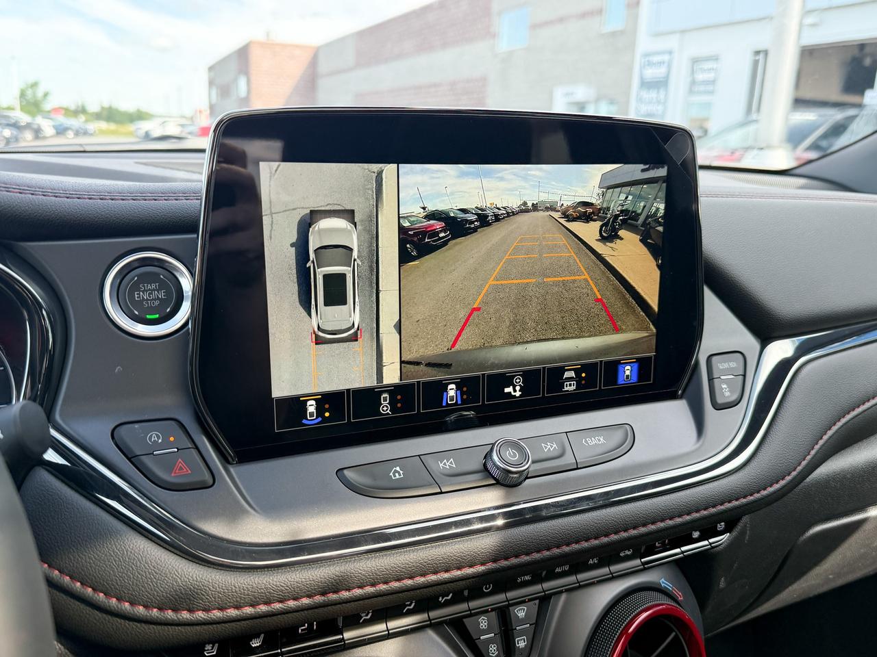 2025 Chevrolet Blazer RS 3.6L V6 WITH REMOTE START/ENTRY, HEATED/VENTILATED SEATS, HEATED STEERING WHEEL, SUNROOF, POWER LIFTGATE, HD SURROUND VISION, APPLE CARPLAY AND ANDROID AUTO Photo