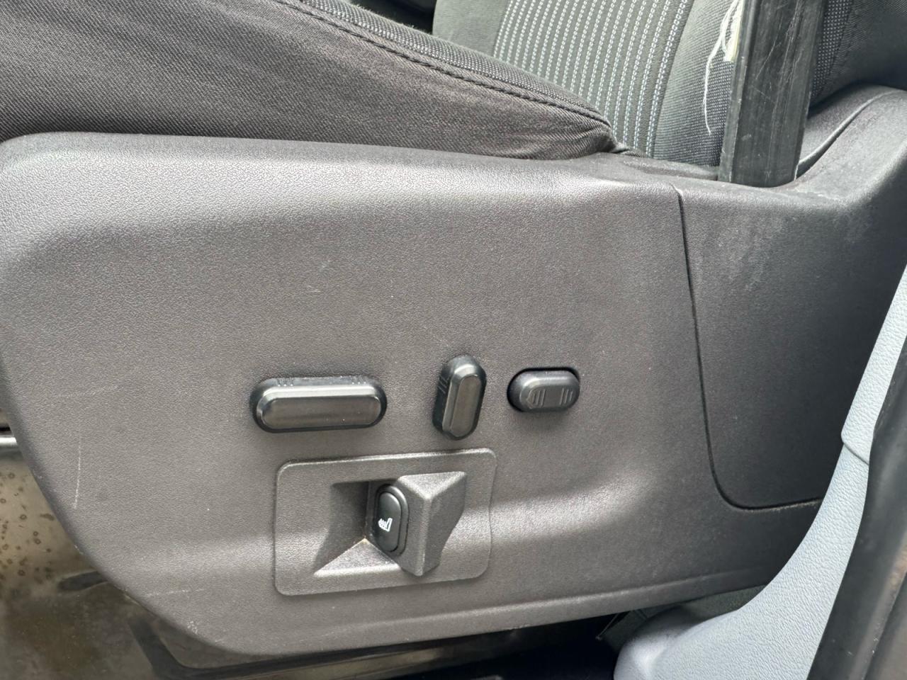 12672555