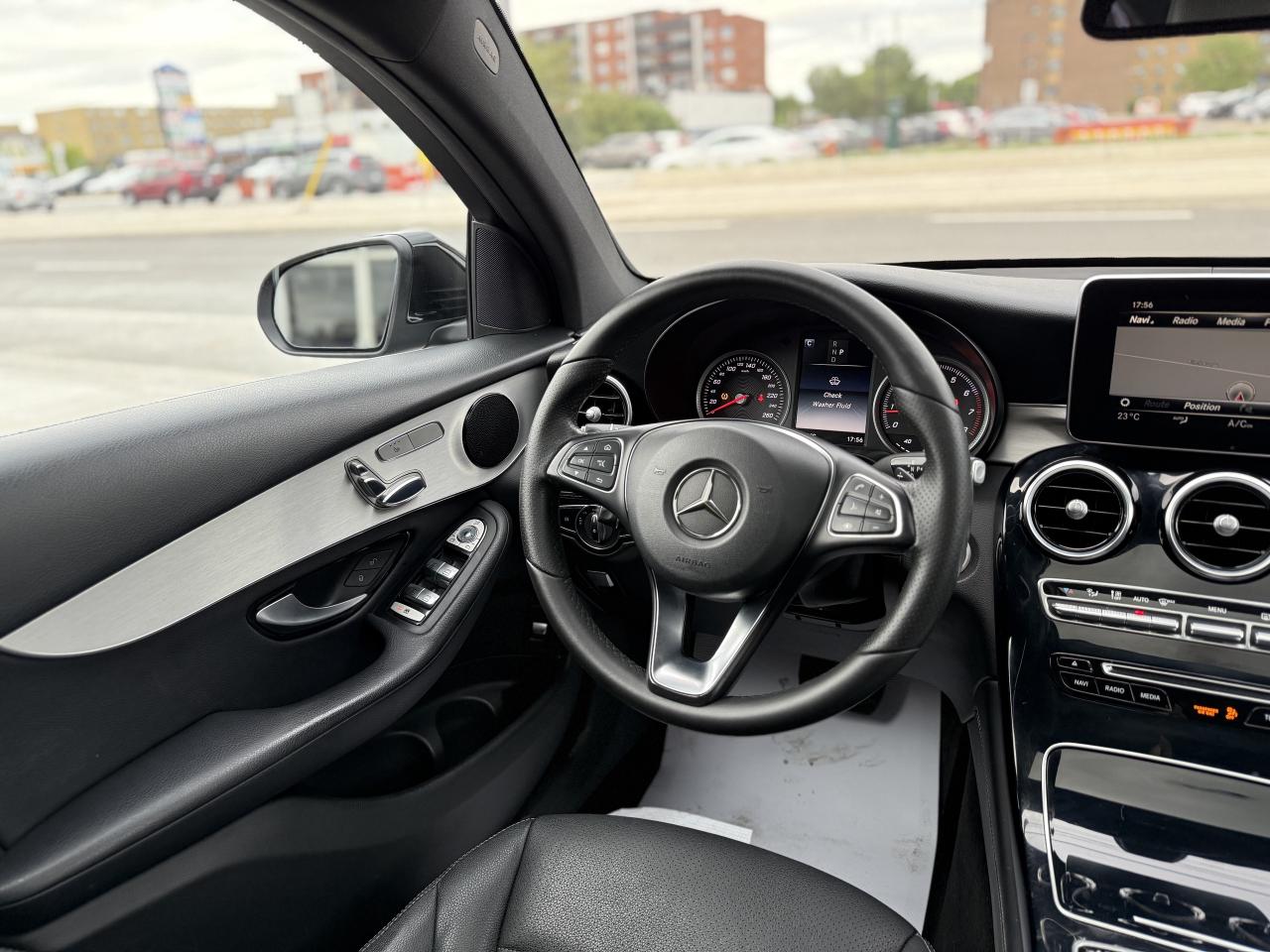 2018 Mercedes-Benz GLC 300 COUPE | PREMIUM | PANO | LOADED - Photo #17