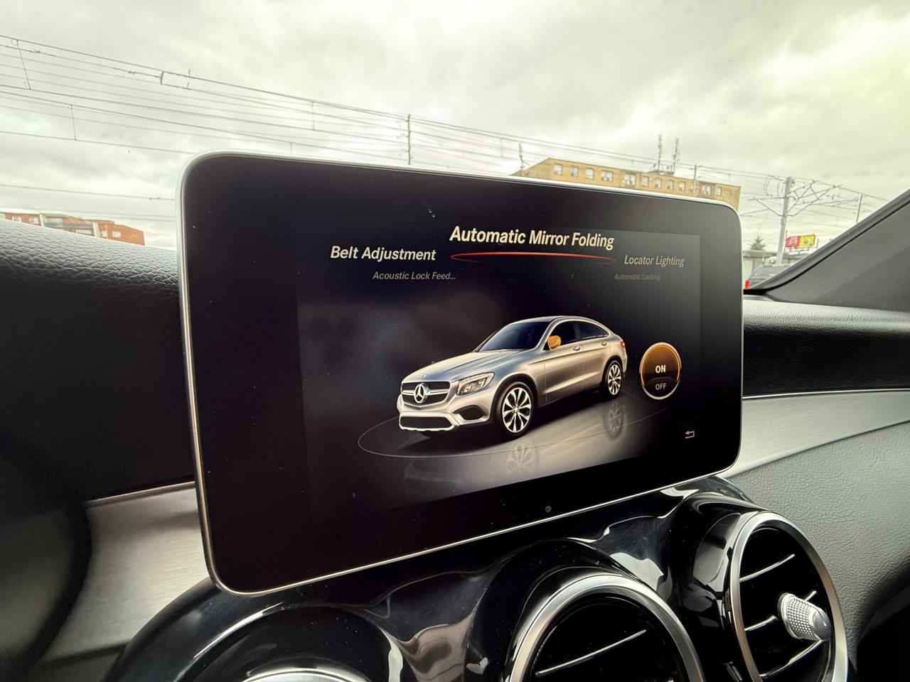 2018 Mercedes-Benz GLC 300 COUPE | PREMIUM | PANO | LOADED - Photo #27